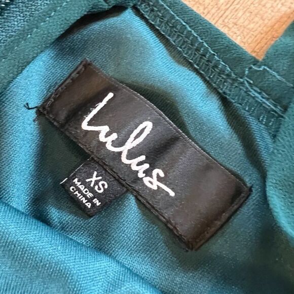 Lulu's Air of Romance Forrest Green  Maxi Dress Size Extra Small NWT - Picture 9 of 16